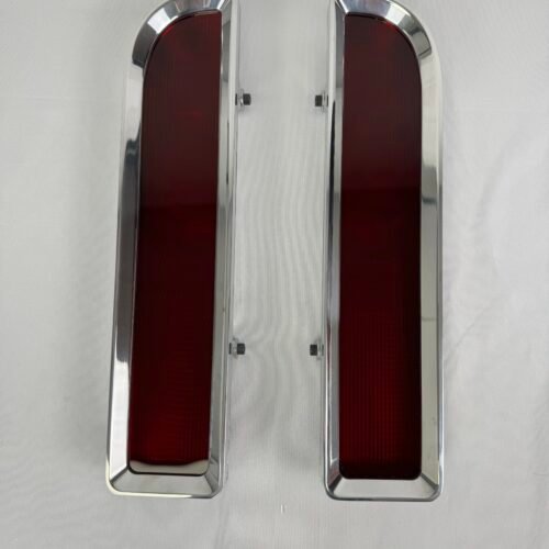 6772 chevy truck taillight 1